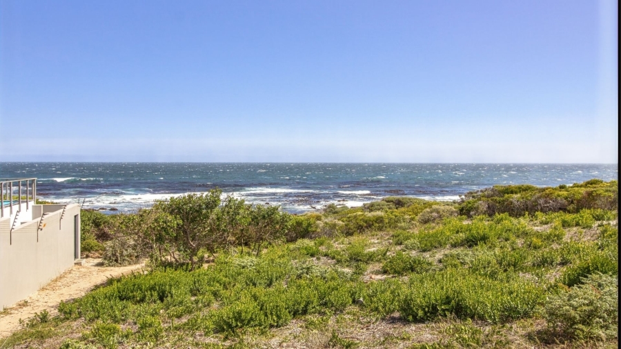 To Let 5 Bedroom Property for Rent in Vermont Western Cape